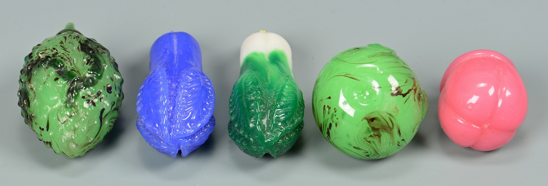 Lot 751: Peking Glass Fruit Snuff Bottles and ornaments