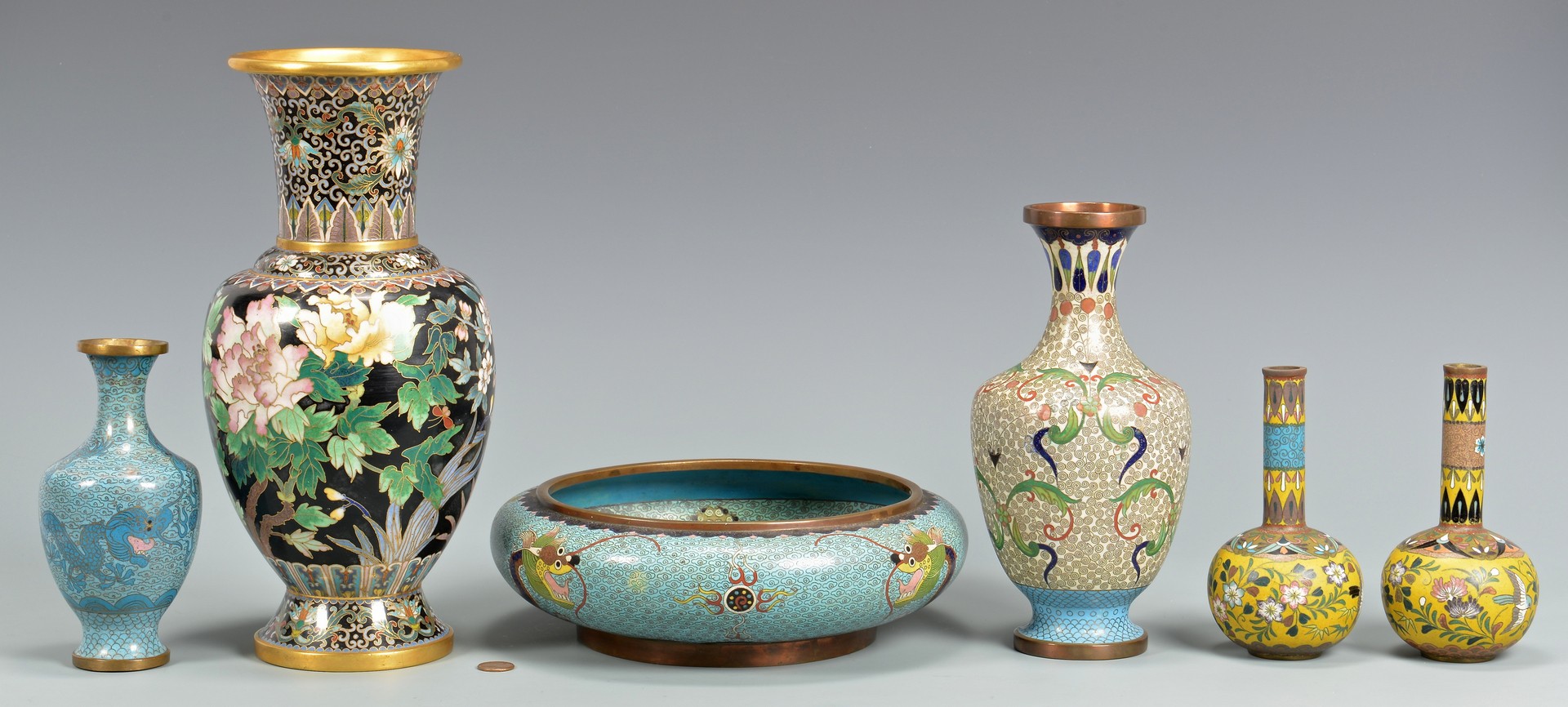Lot 754: Group Chinese Porcelain & Cloisonne Items, 8 total
