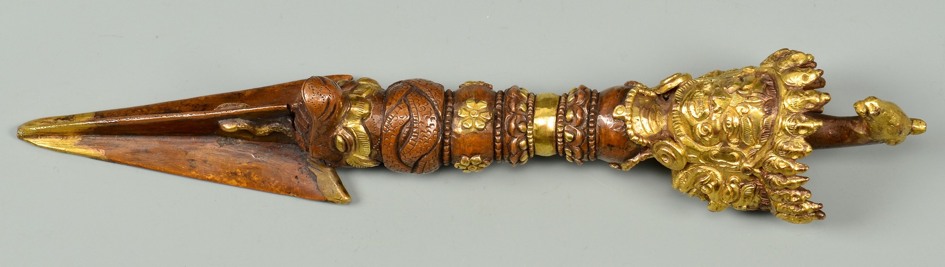 Lot 759: Asian & Tibetan Decorative Items and Gilt Bronze D