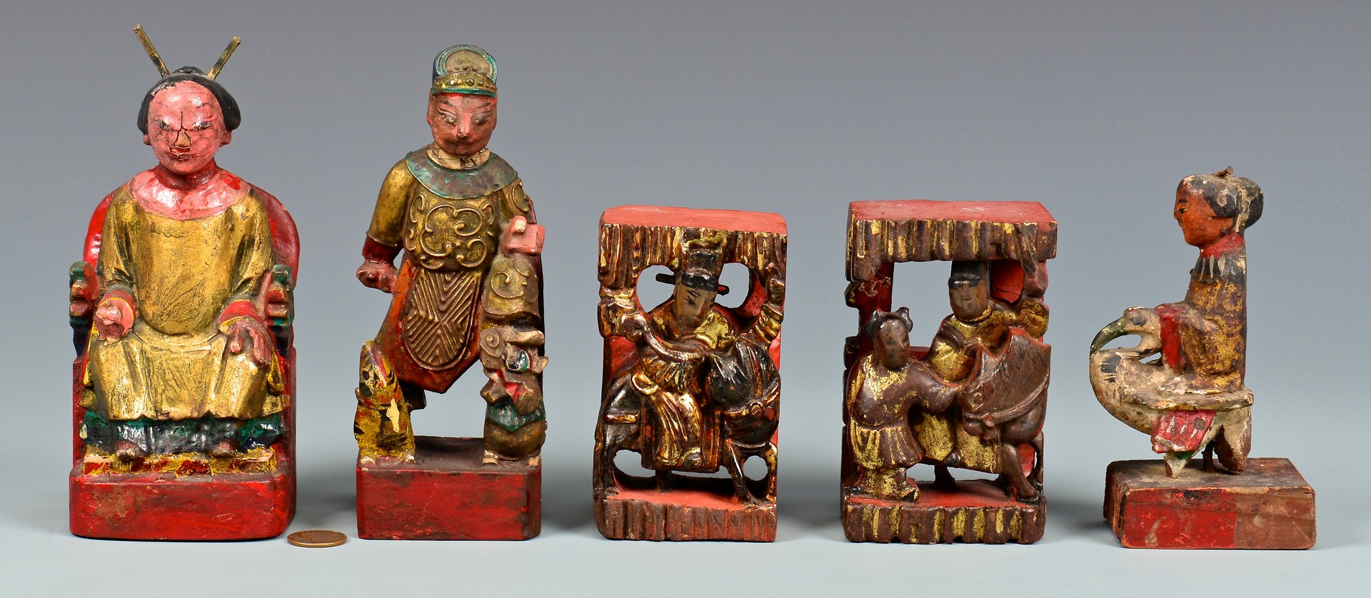 Lot 769: Assorted Small Chinese & Asian Items
