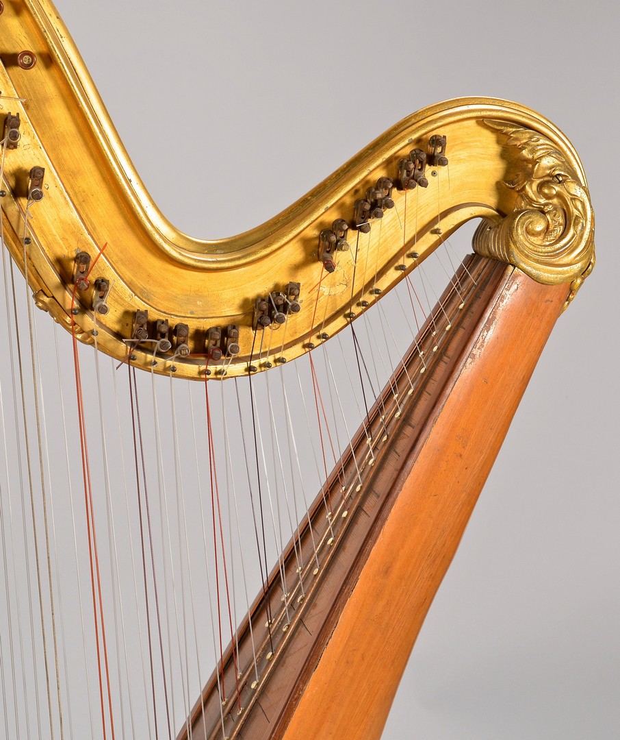 Lot 782: Pleyel, Wolff & Lyon Harp plus chair