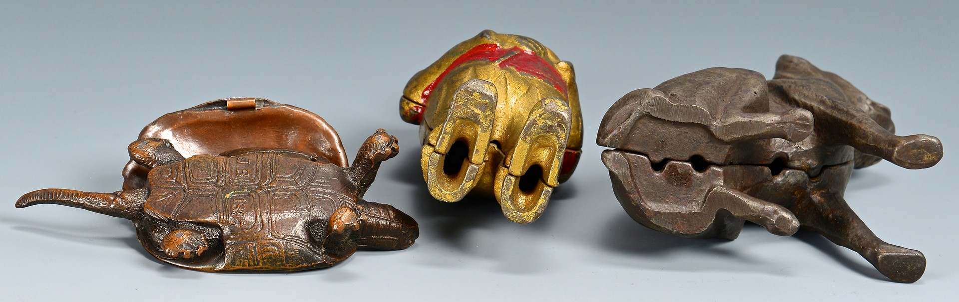 Lot 798: 5 Figural Cast Iron Banks & Bronze Turtle Match Sa