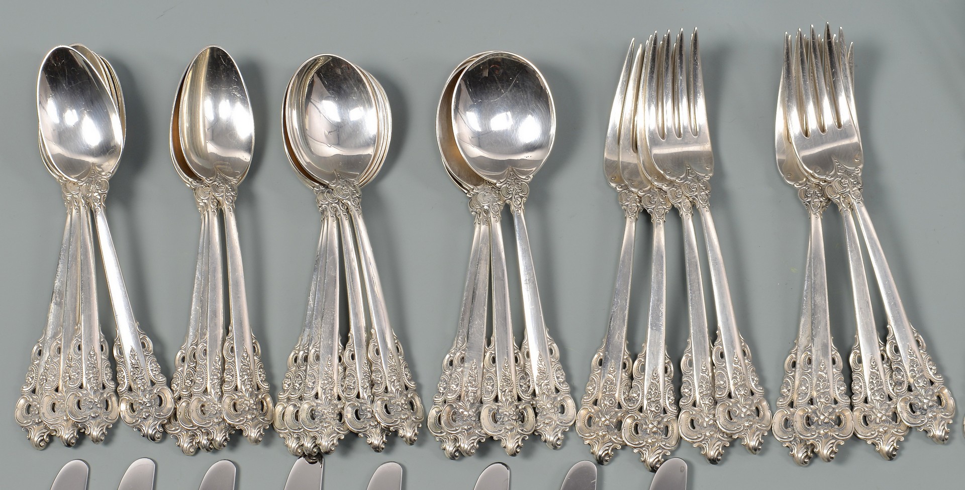 Lot 870: Wallace Grand Baroque Sterling Flatware, 58 pieces