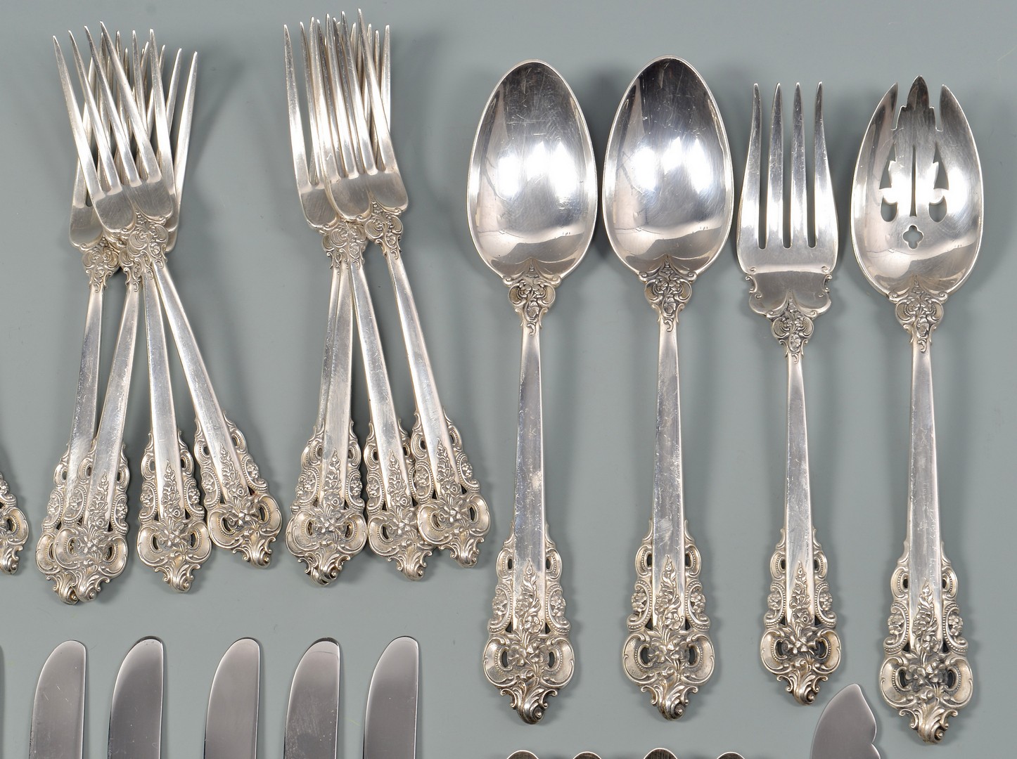 Lot 870: Wallace Grand Baroque Sterling Flatware, 58 pieces