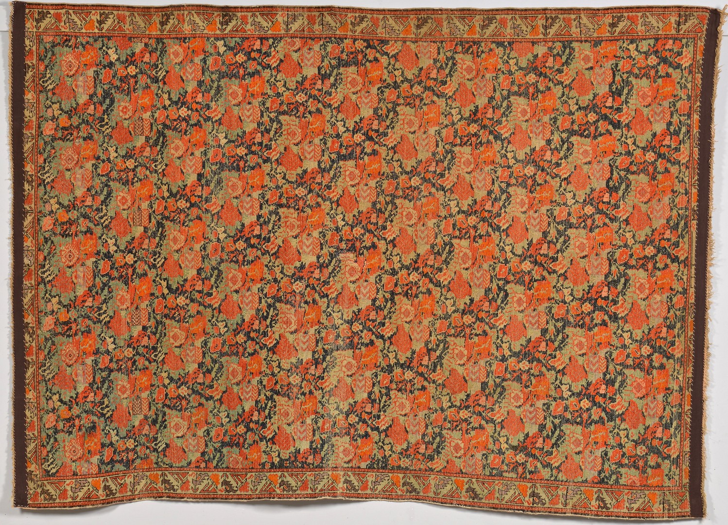 Lot 918: Mission Malayer area rug, early 20th c.