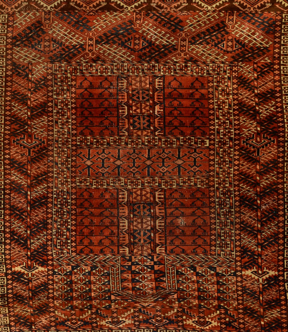 Lot 928: Tekke Engri area rug, 53 1/2" x 49 1/2"