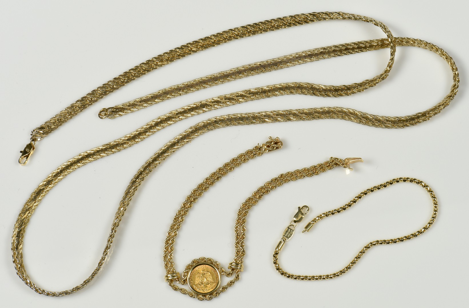 Lot 946: Group 14K and 10K jewelry