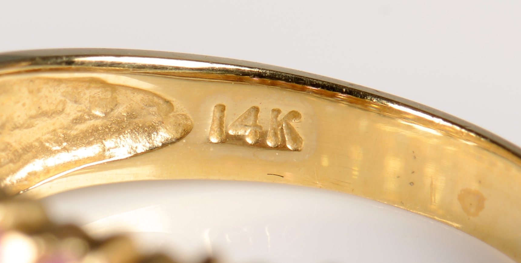 Lot 951: 4 14K Yellow Gold Ladies Rings; 1 10K