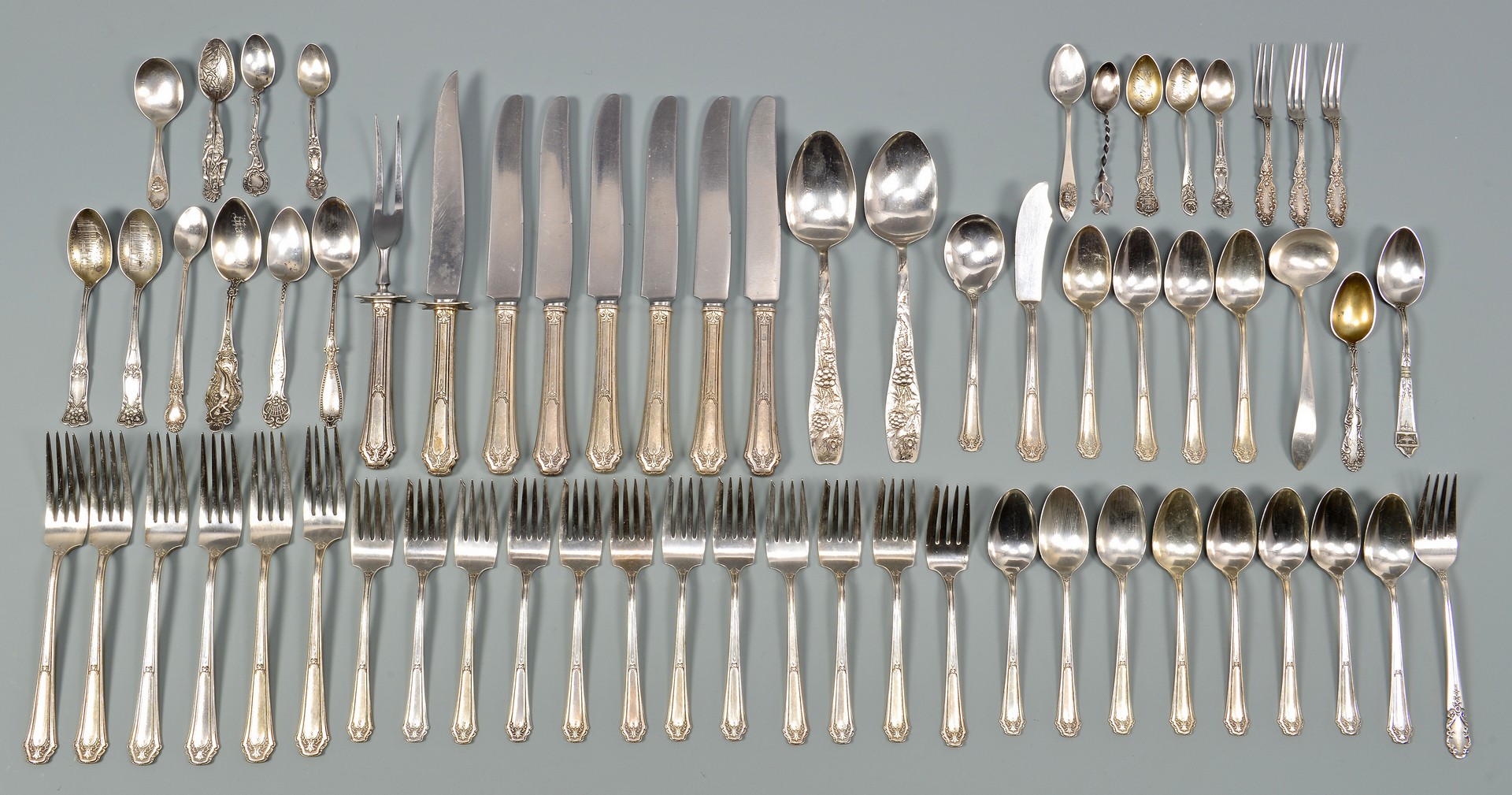 Lot 957: Wallace Sterling Flatware & Others