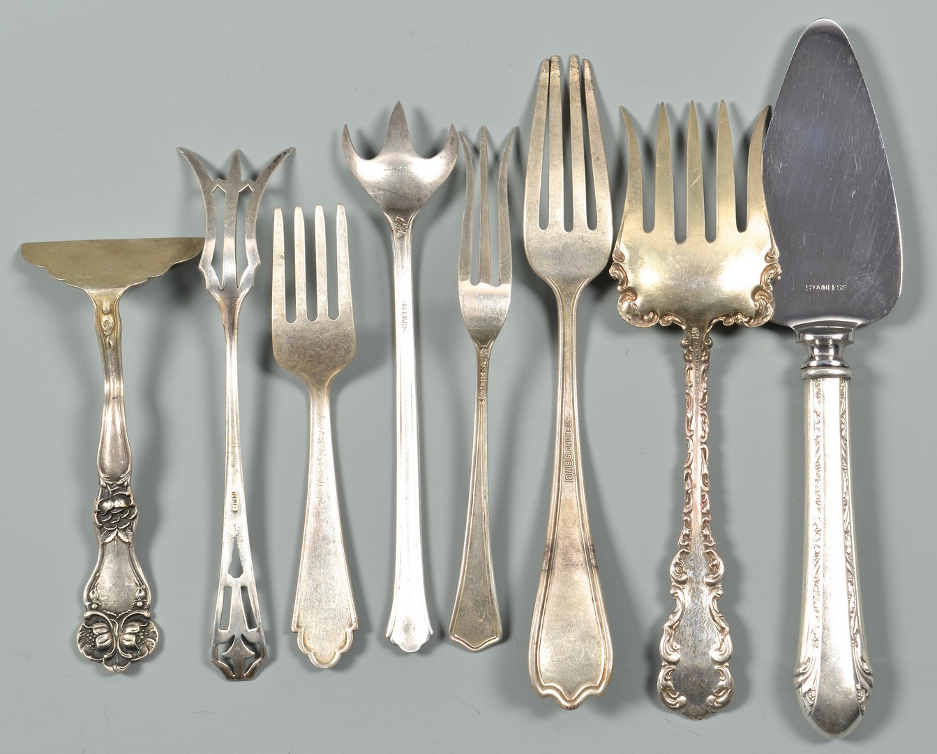 Lot 958: Grouping of Vintage Sterling Flatware