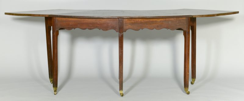 Lot 103: English Chippendale Hunt or Wine Table