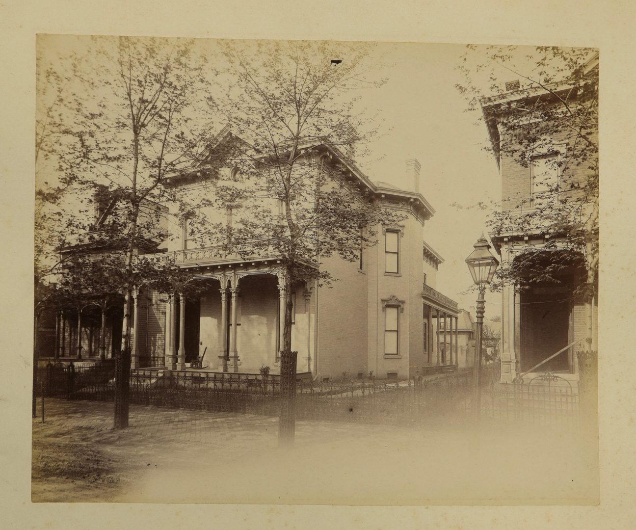 Lot 256: 27 Bound Photos of 19th C. Nashville Homes and Businesses