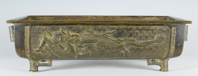 Lot 326: Bronze Jardiniere, Dragon Decoration