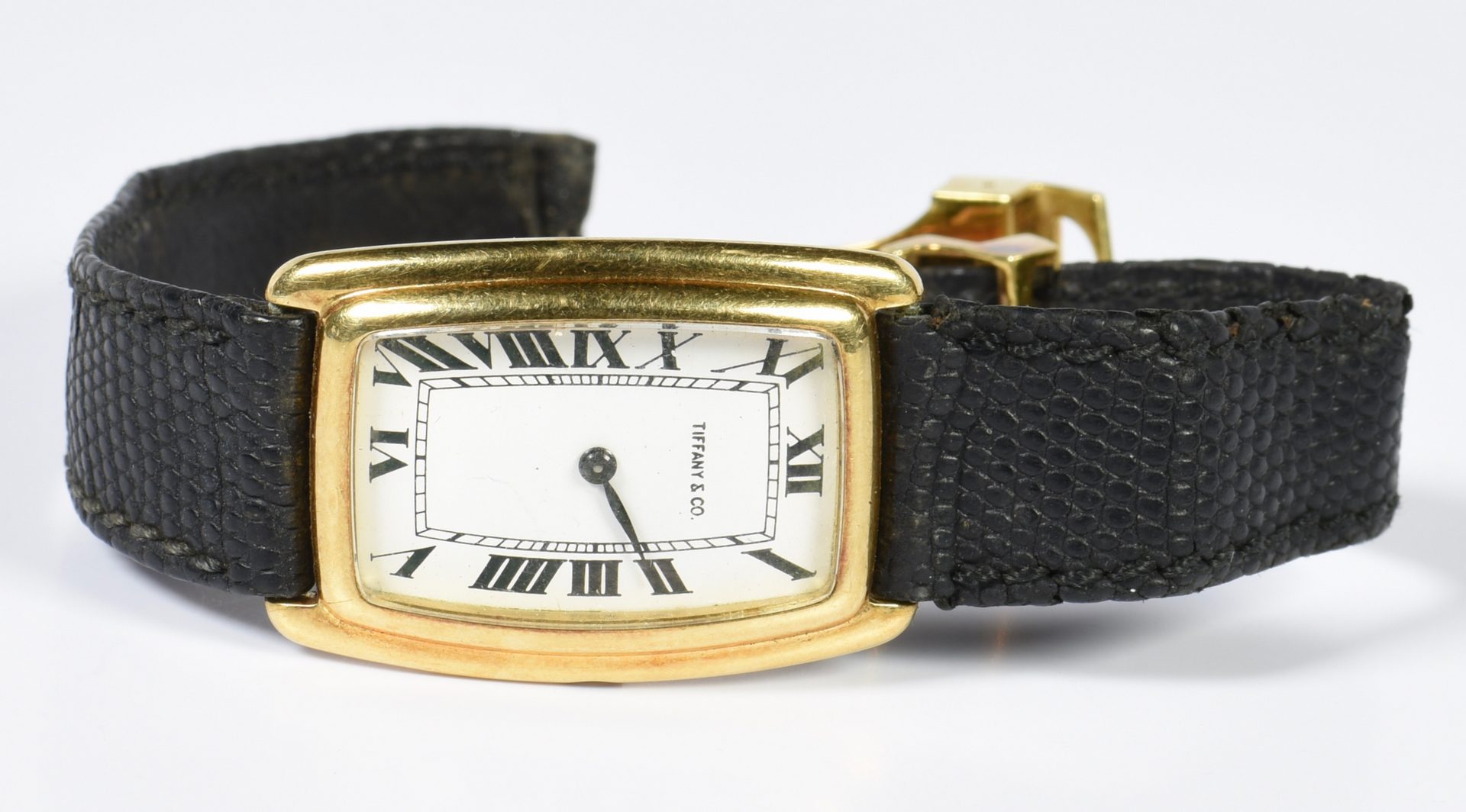 Lot 394: Tiffany 18K Baume & Mercier Watch