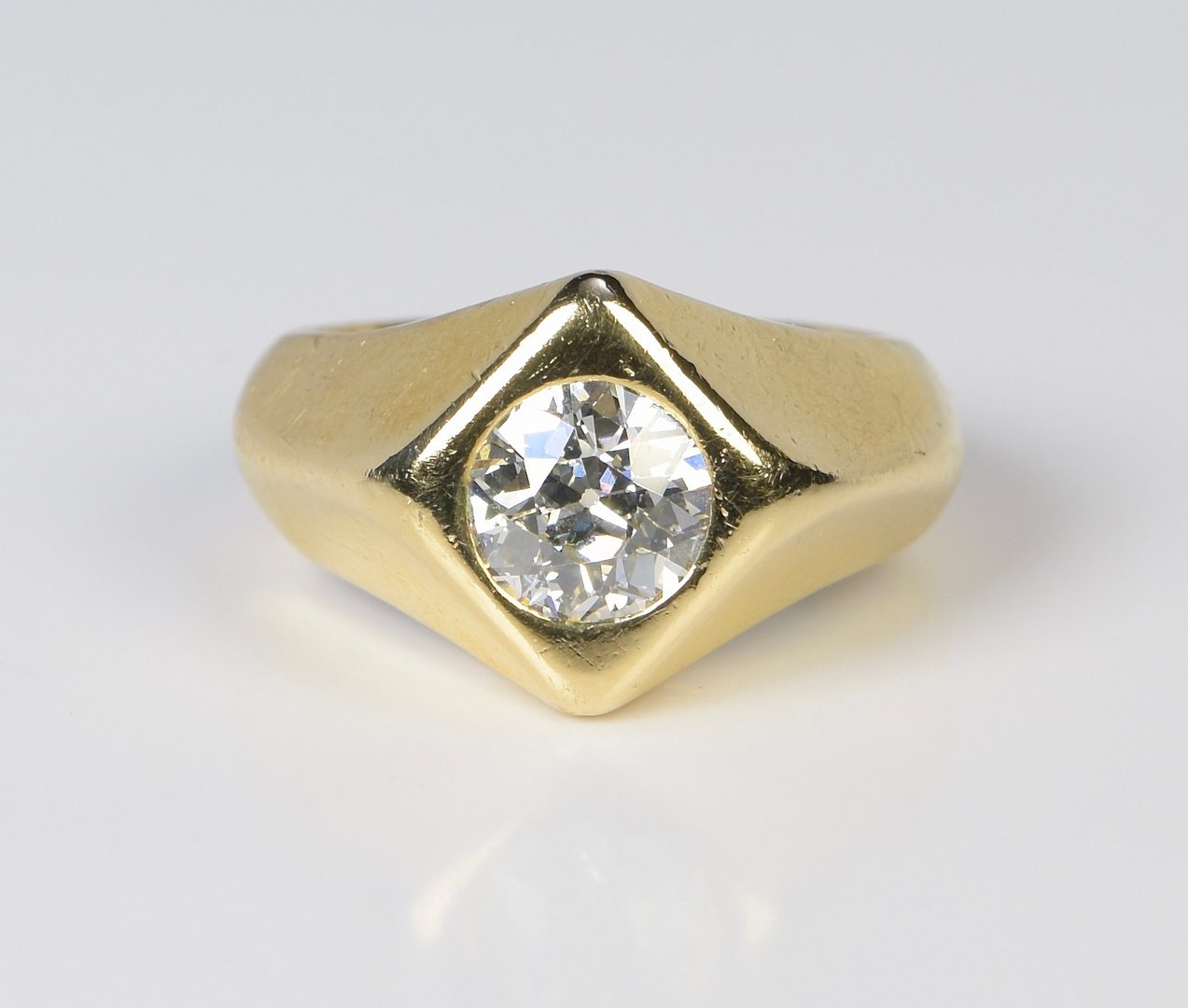 Lot 398: Gent's 14K 1.57 ct OEC Diamond Ring