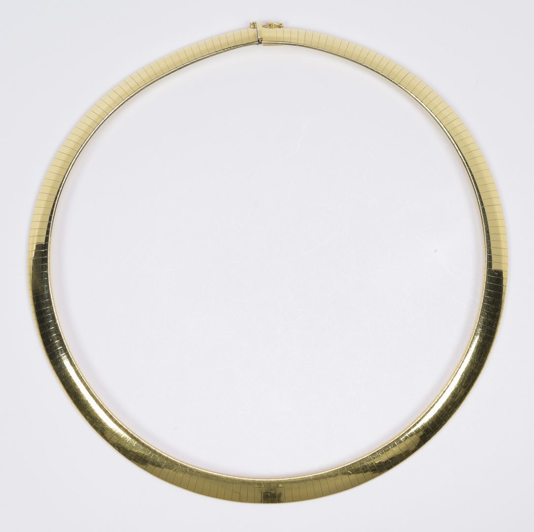 Lot 413: 18K Omega Collar Necklace, 17" L