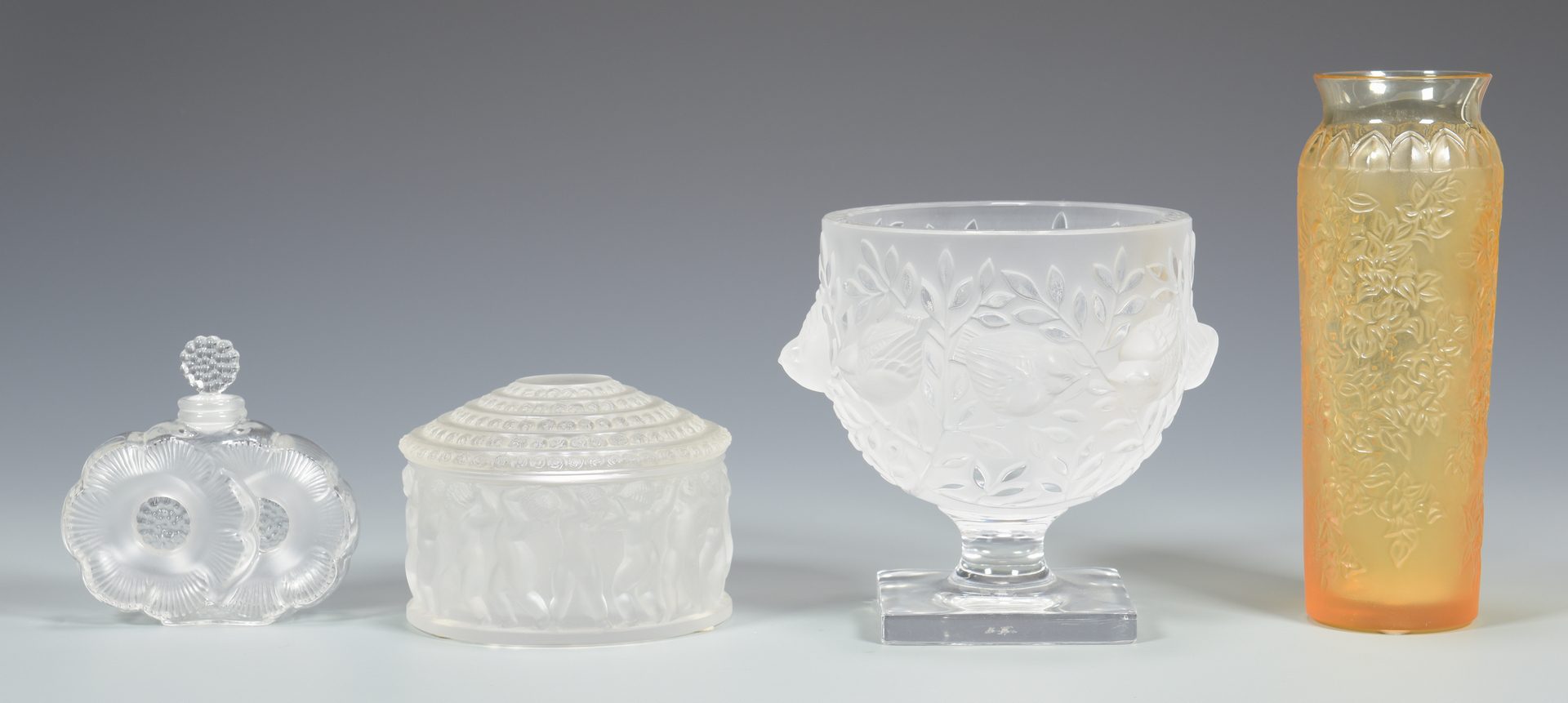 Lot 507: 4 Lalique Glass Table  Items