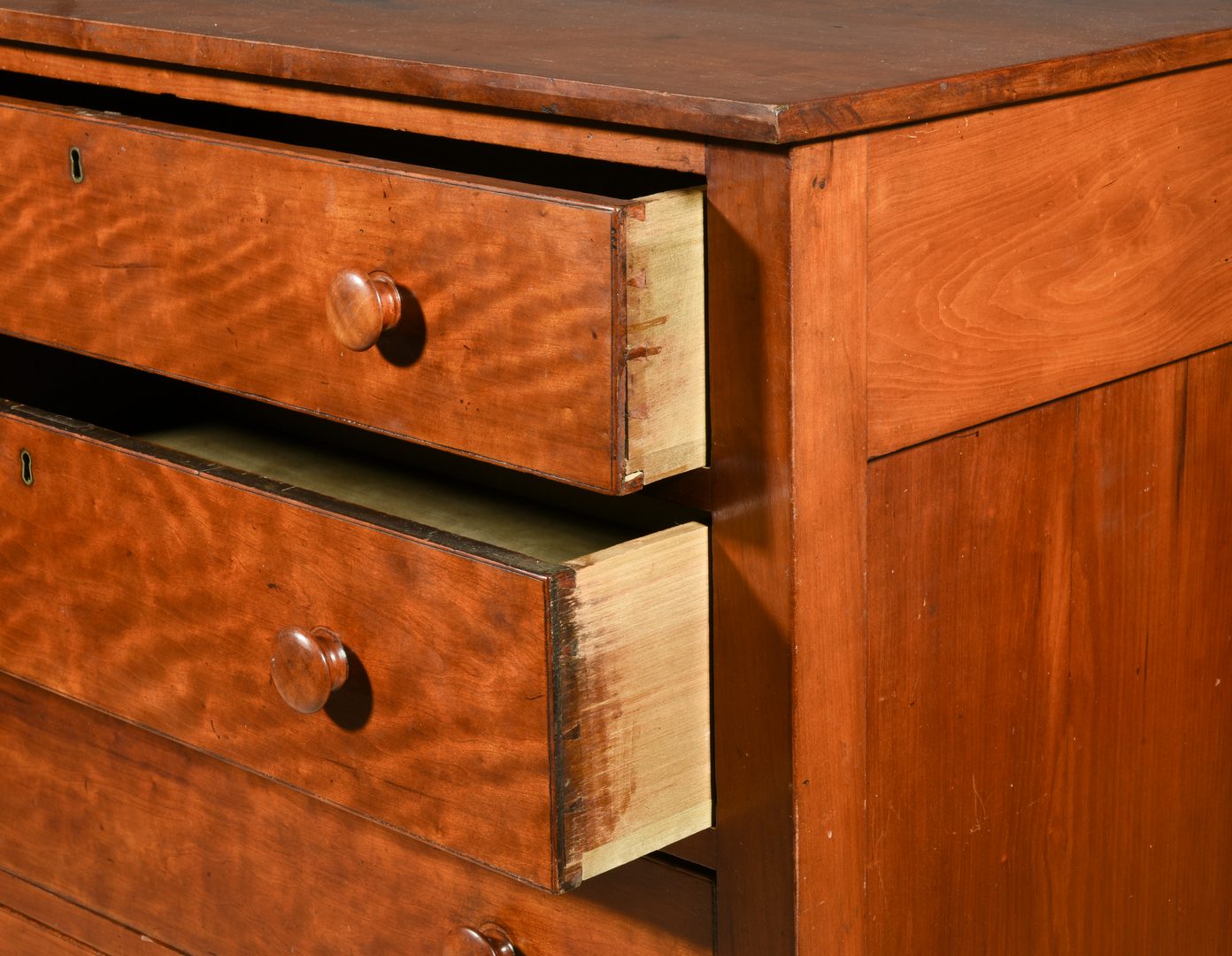 Lot 576: Middle TN Cherry Chest of Drawers