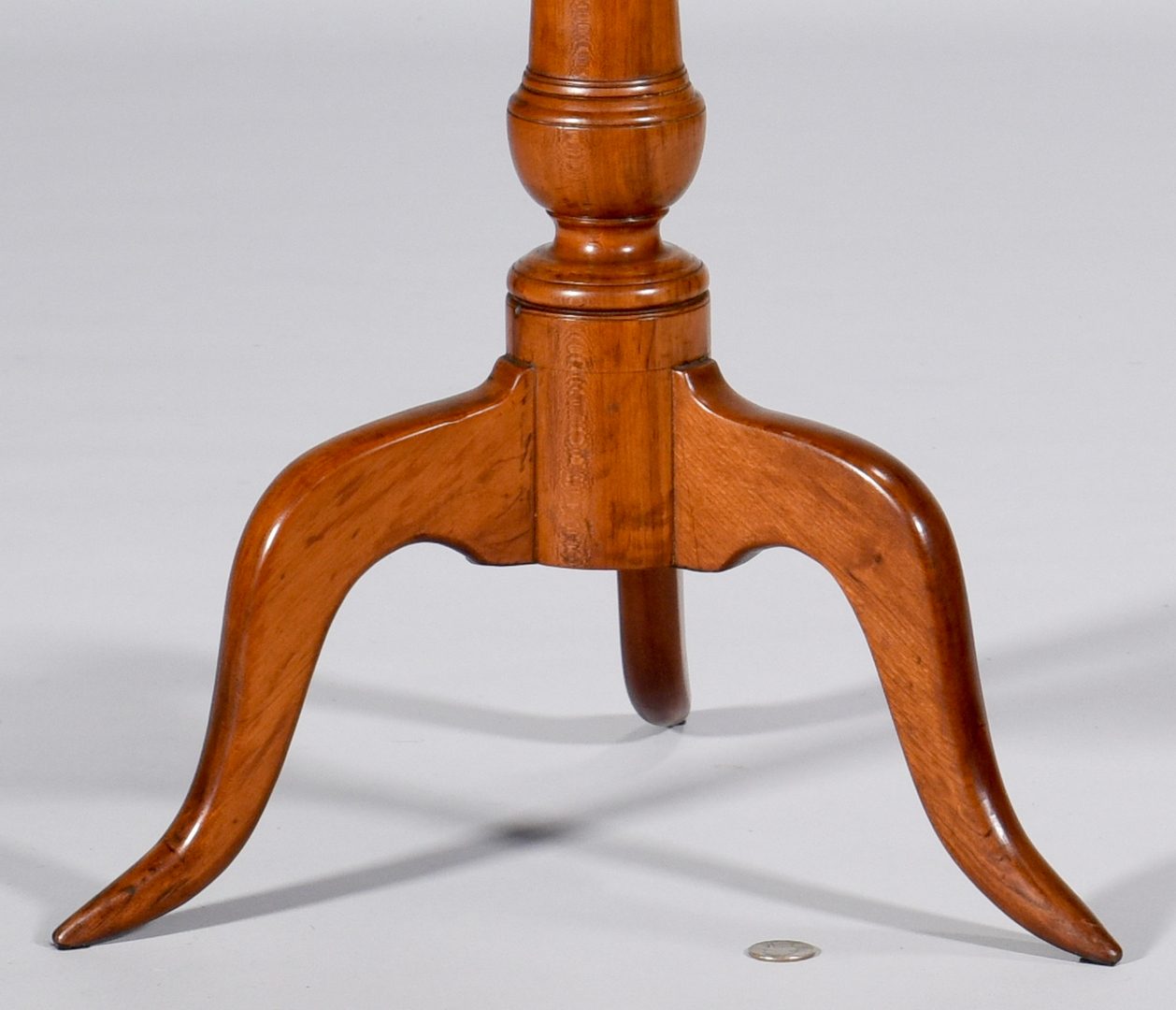 Lot 585: New England Maple Candle Stand.