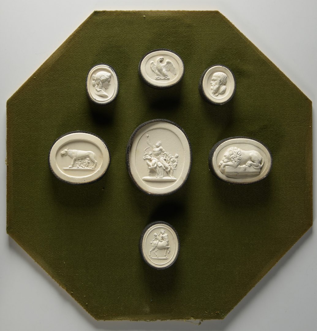 Lot 634: Collection of Porcelain Medallions
