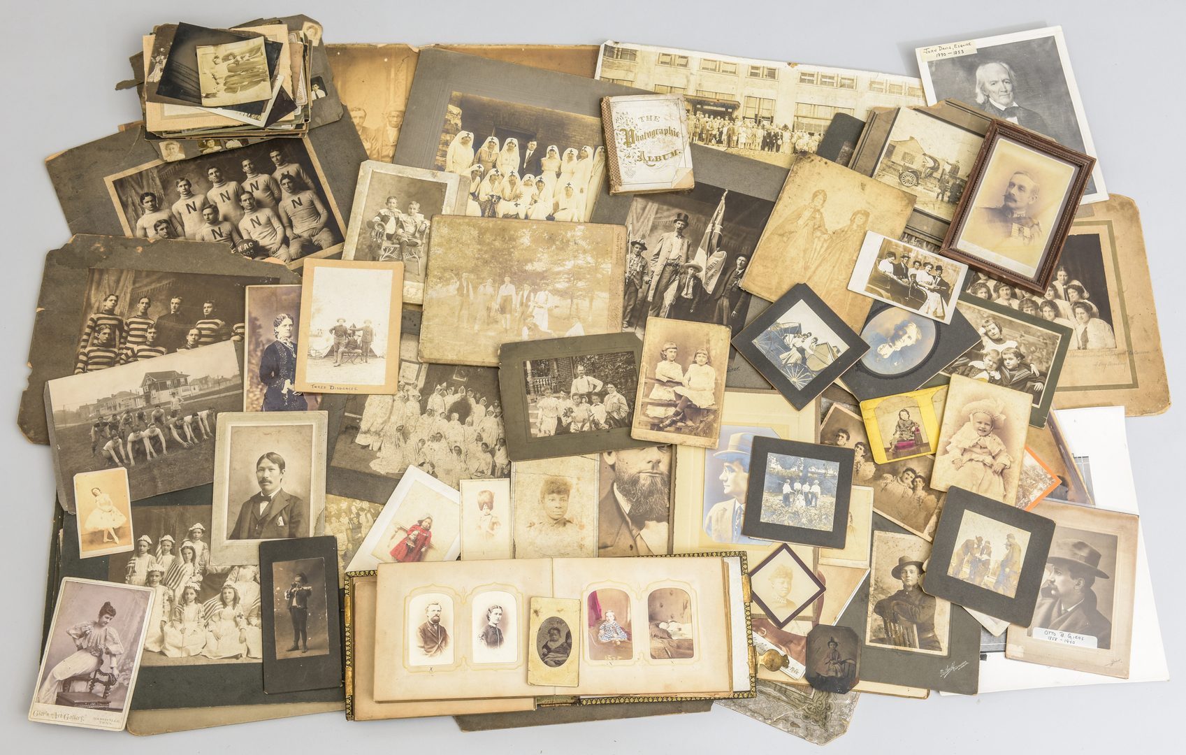 Lot 759: Photographic Archive of People
