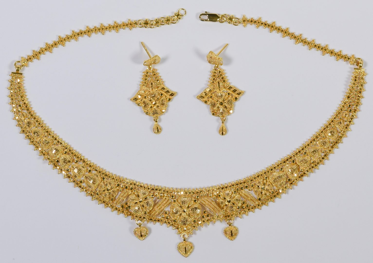 Lot 777: 21K Gold Bib Necklace and Earrings