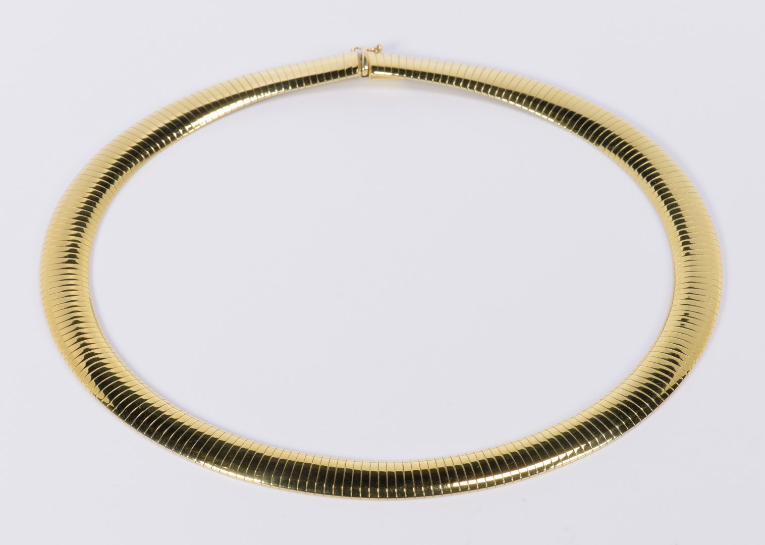 Lot 782: 14K Omega Collar Necklace, 45.8 grams