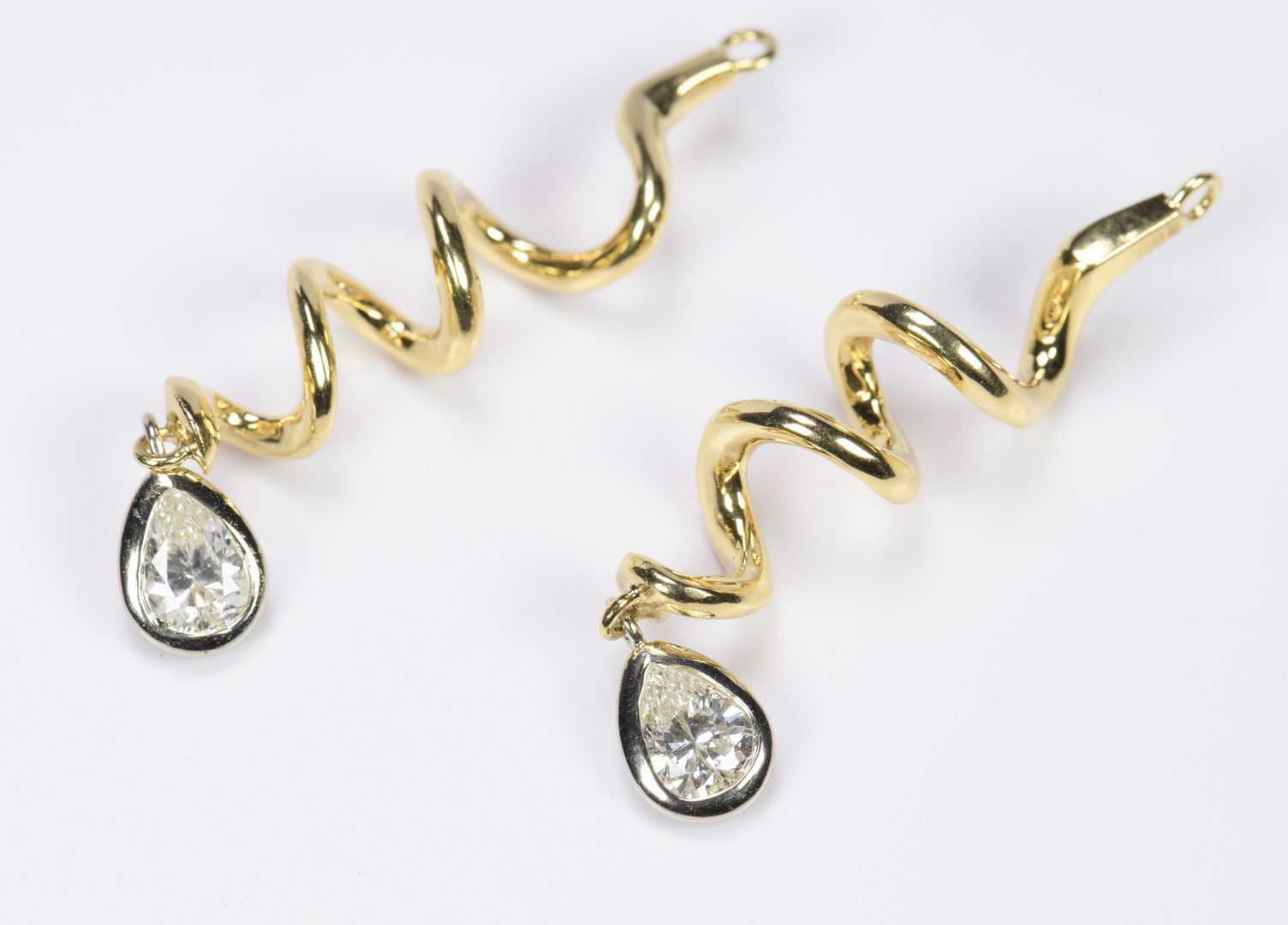 Lot 794: Pear-shaped Diamond Earring Jackets
