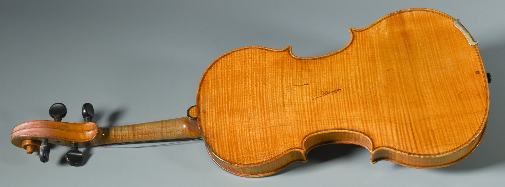 Lot 893: 19th century French Mirecourt Violin