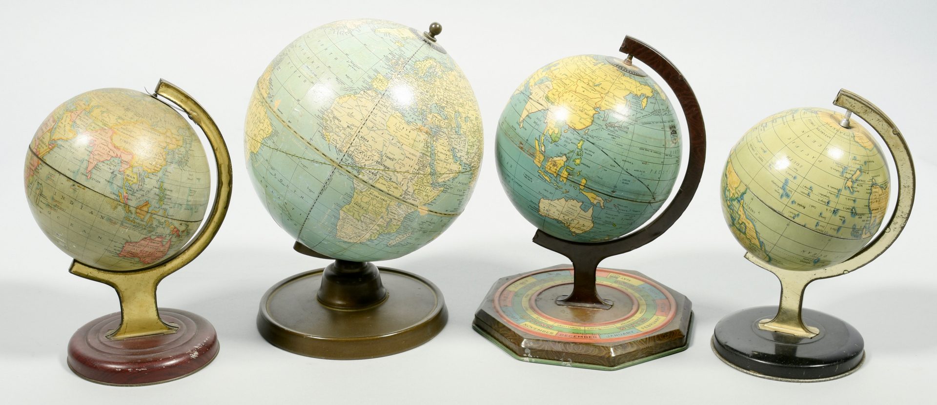 Lot 894: 4 Vintage Globes