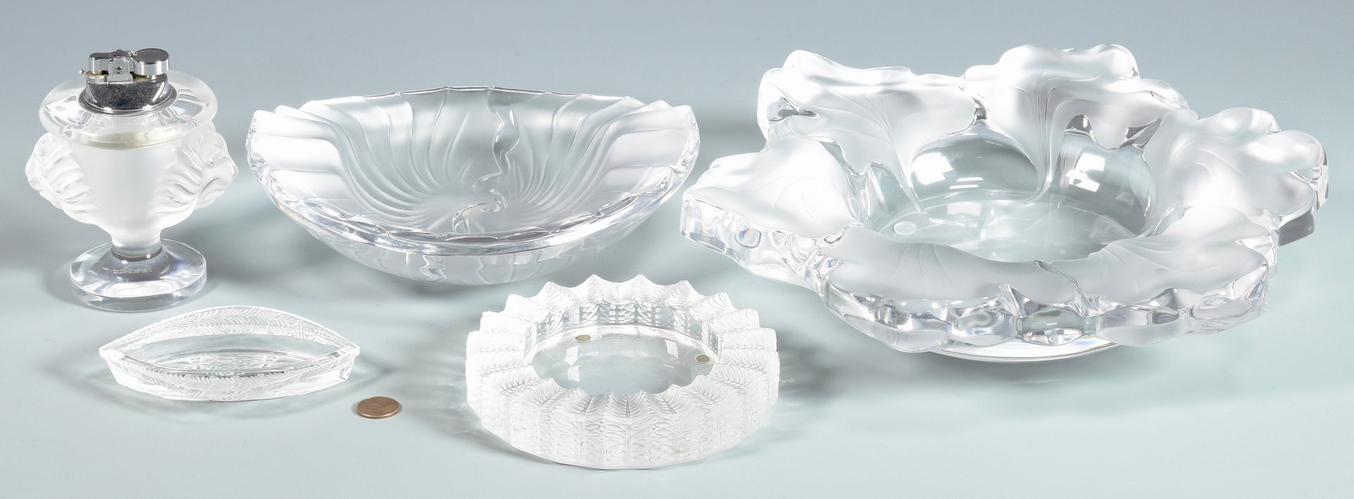 Lot 902: 5 Lalique Glass Table Items