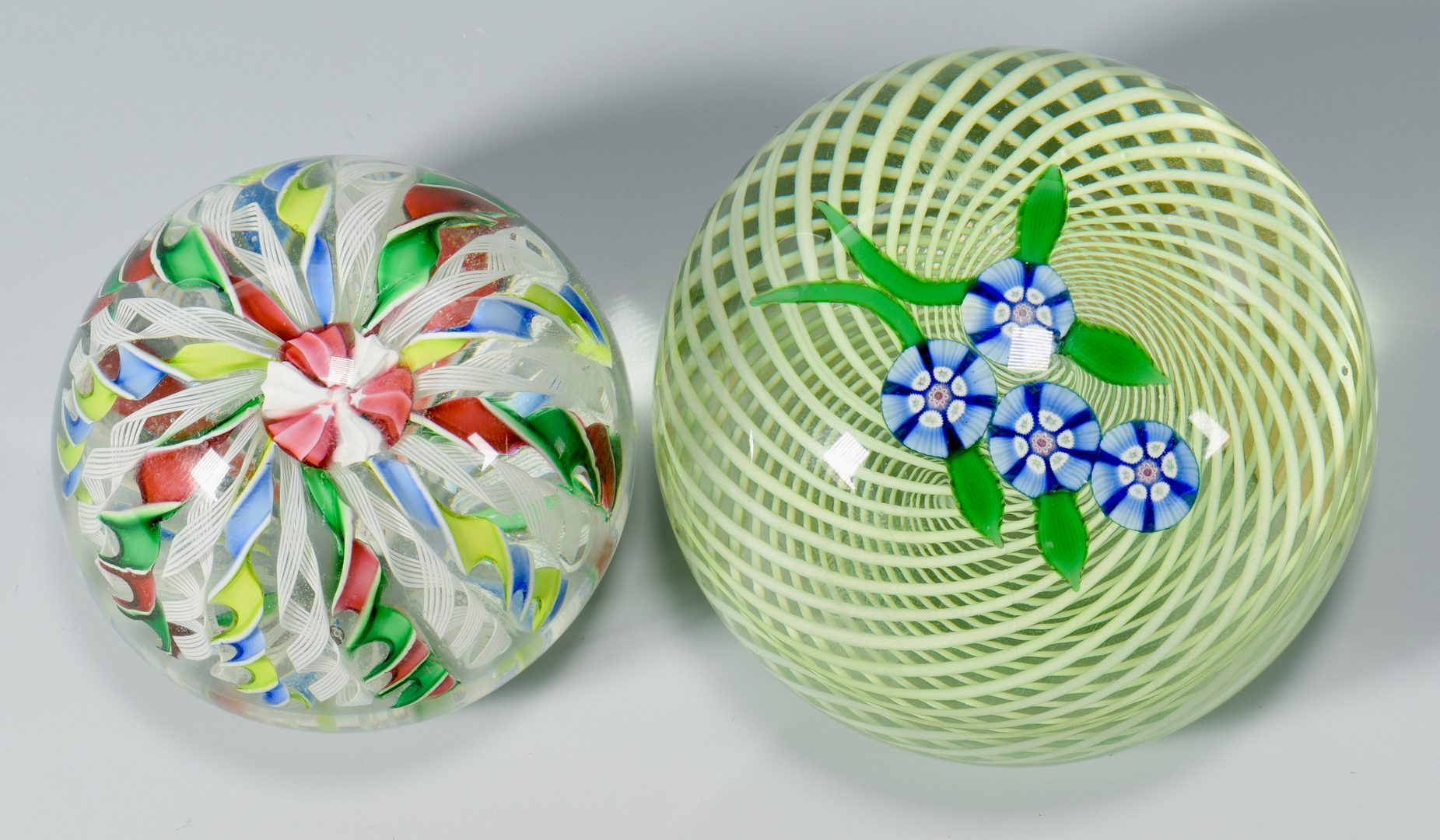 Lot 903: 4 Glass Paperweights