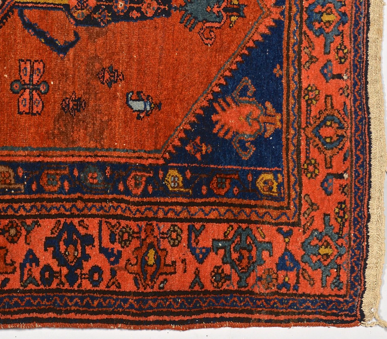 Lot 912: Persian Hamadan Rug, 8’1" x 3’4"