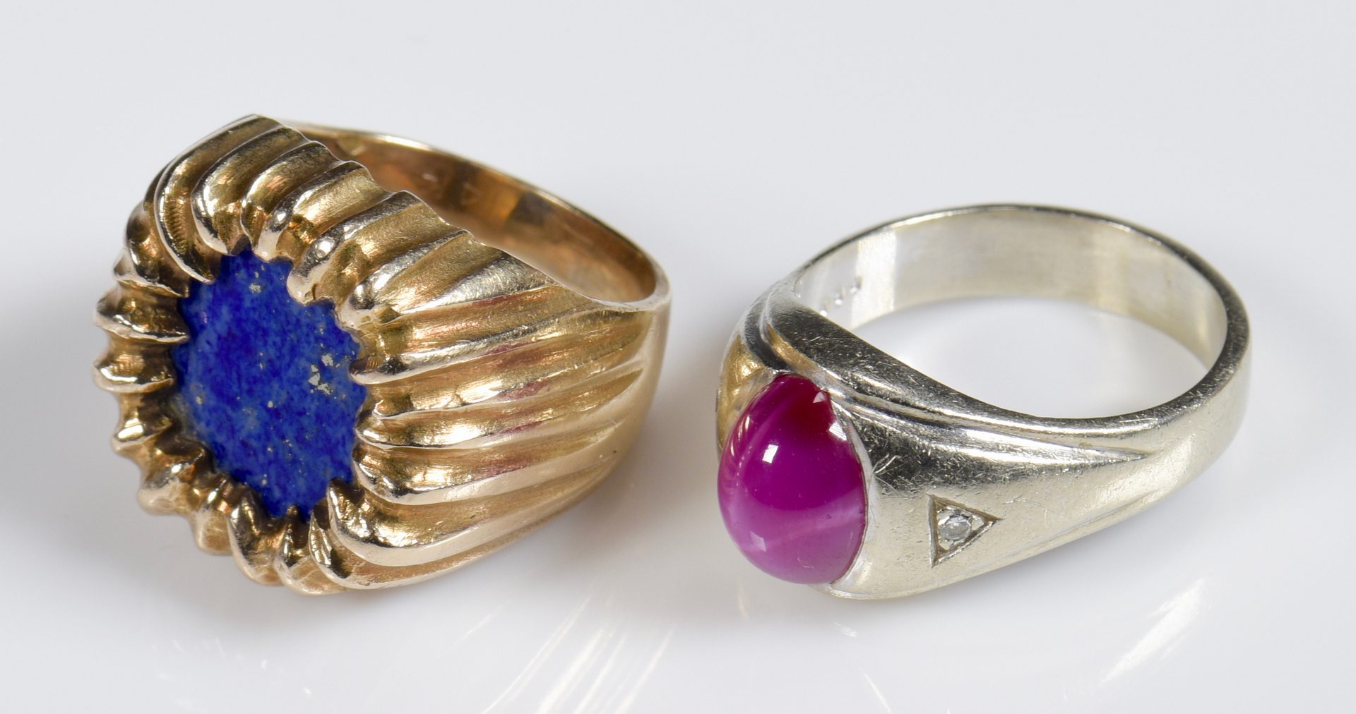 Lot 955: 5 14K and 18K Gent’s Jewelry Items