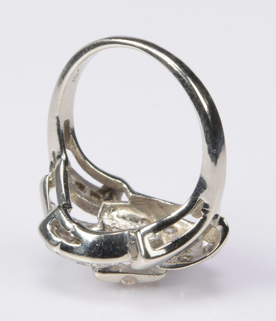 Lot 959: 14K Vintage Diamond Ribbon Ring