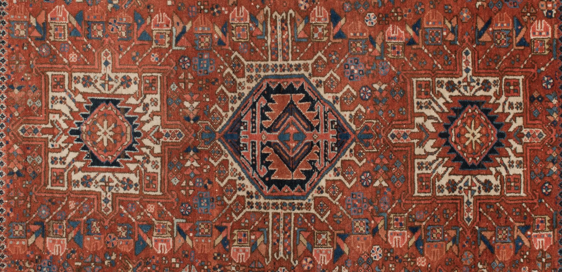 Lot 305: Persian Karaja rug, 70" x 60"