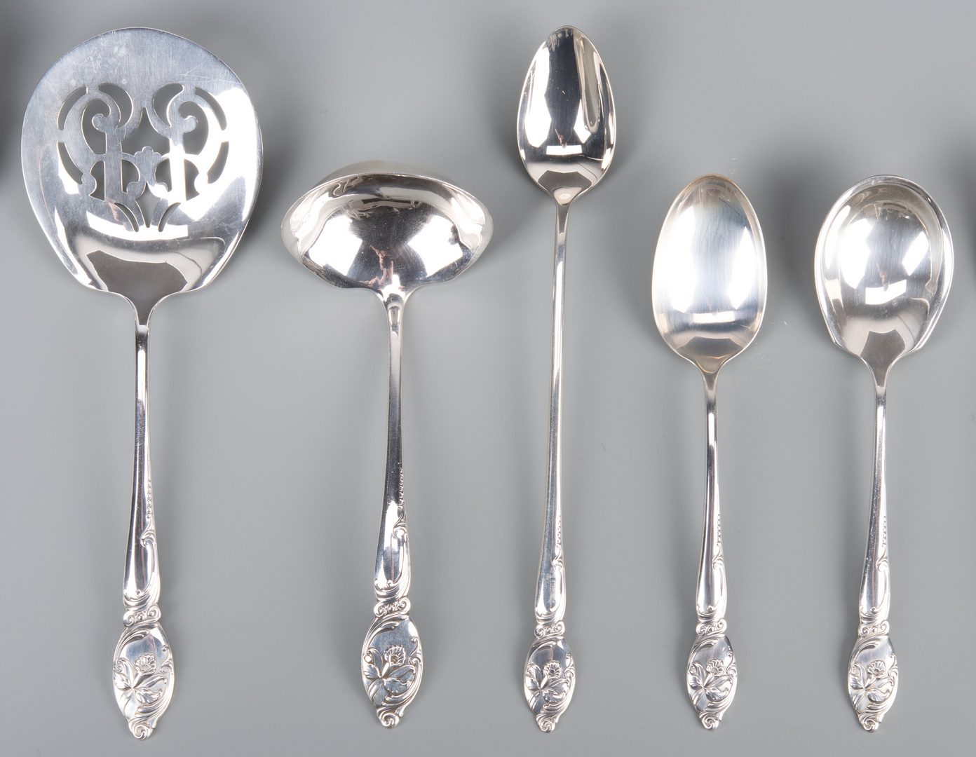 Lot 372: Westmorland Enchanted Orchid Sterling Flatware, 85 pcs