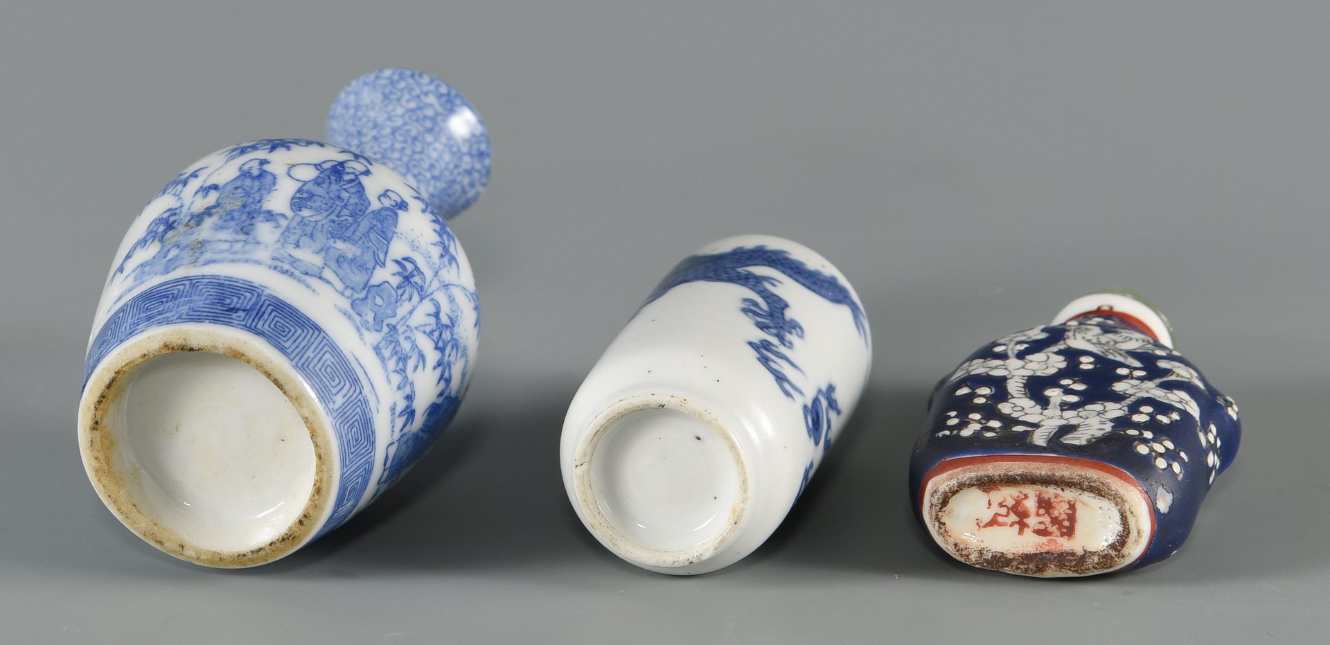 Lot 596: 6 Assorted Asian Porcelain Items