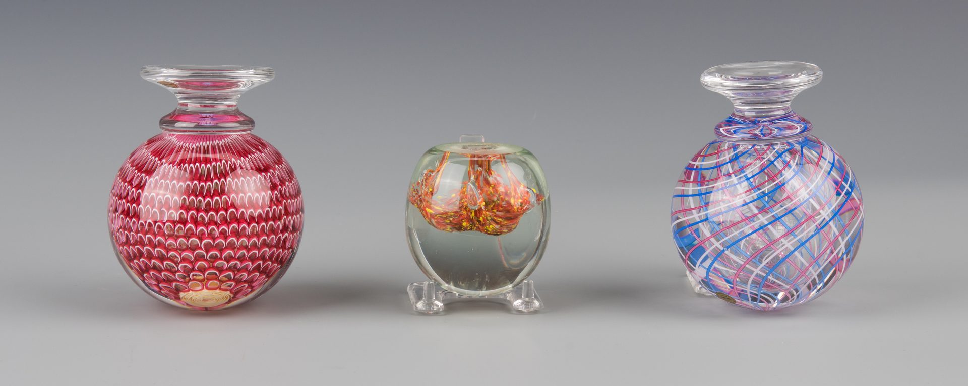 Lot 690: Assorted Group of 10 Paperweights