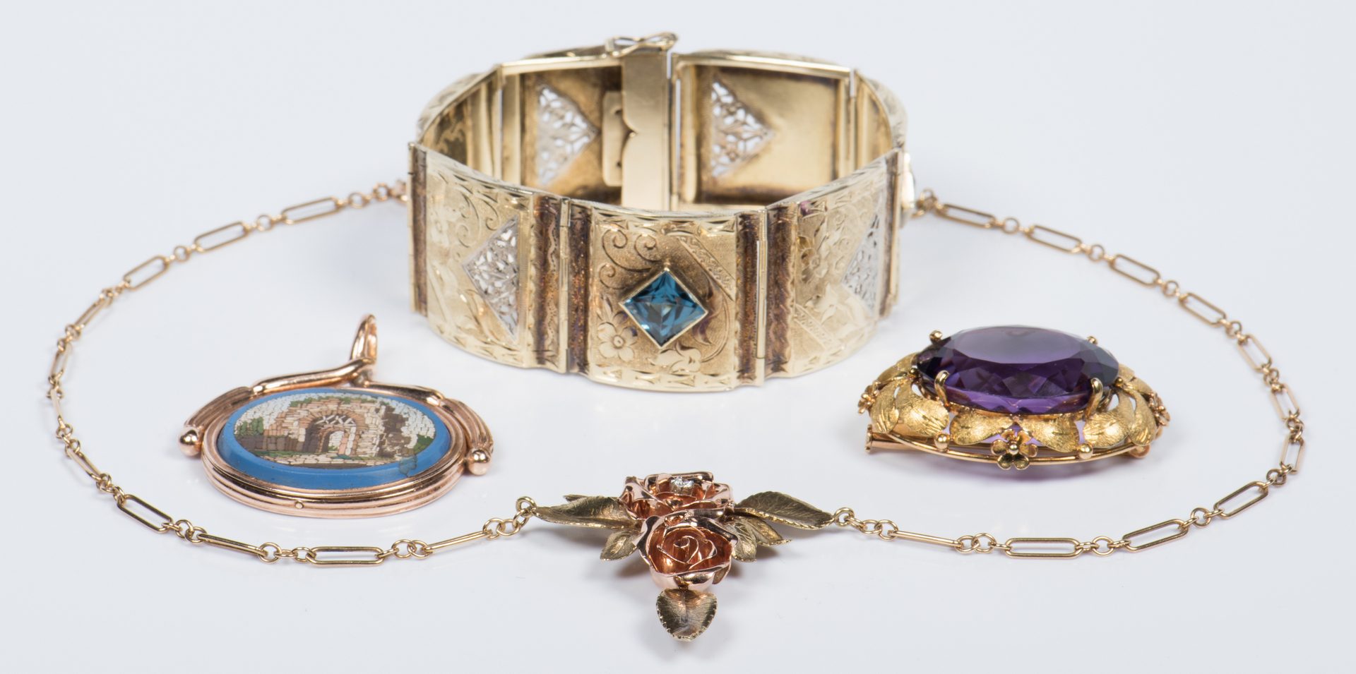Lot 704: 14K, 10K Vintage style Jewelry