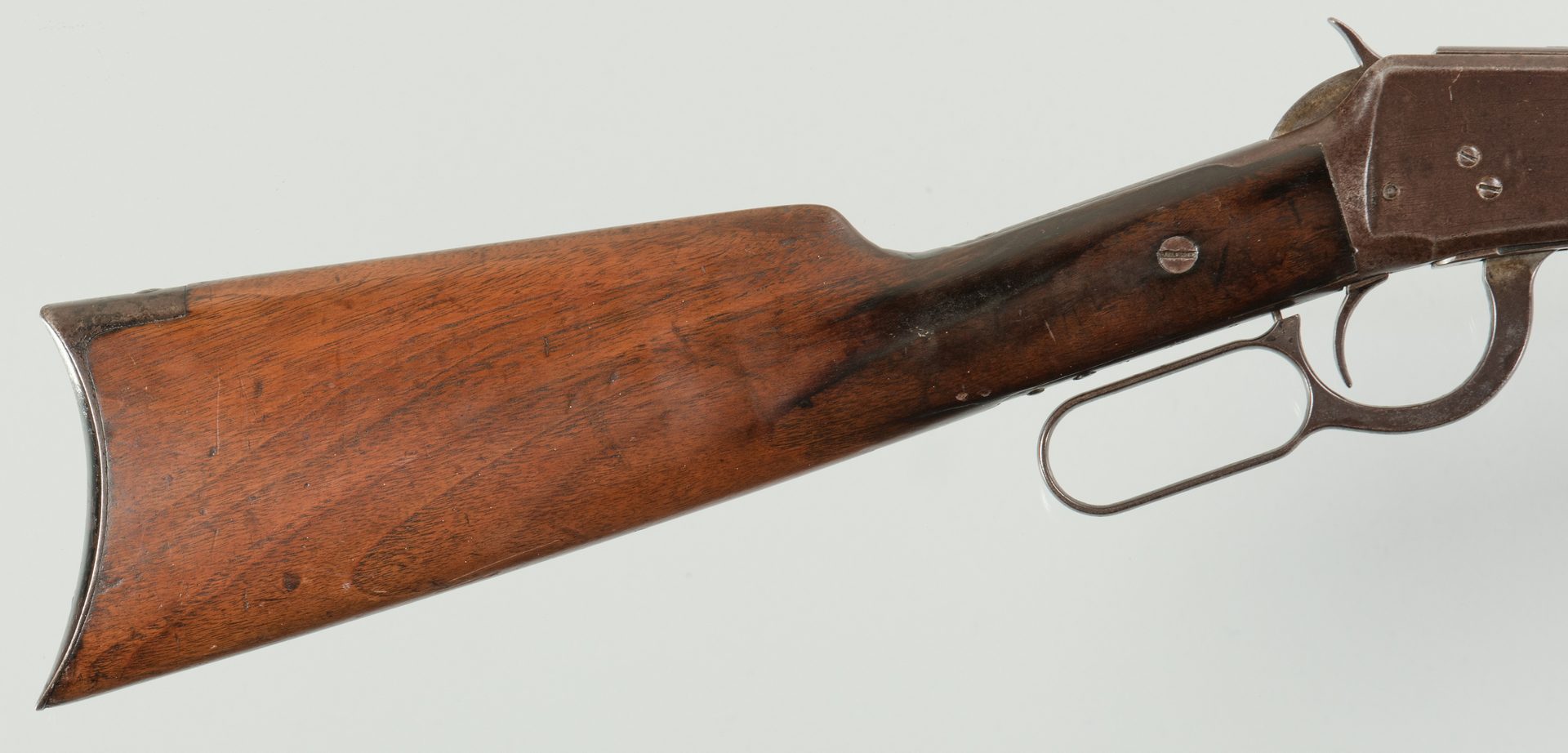 Lot 819: Winchester Model 1894. 32-40 Lever Action Rifle