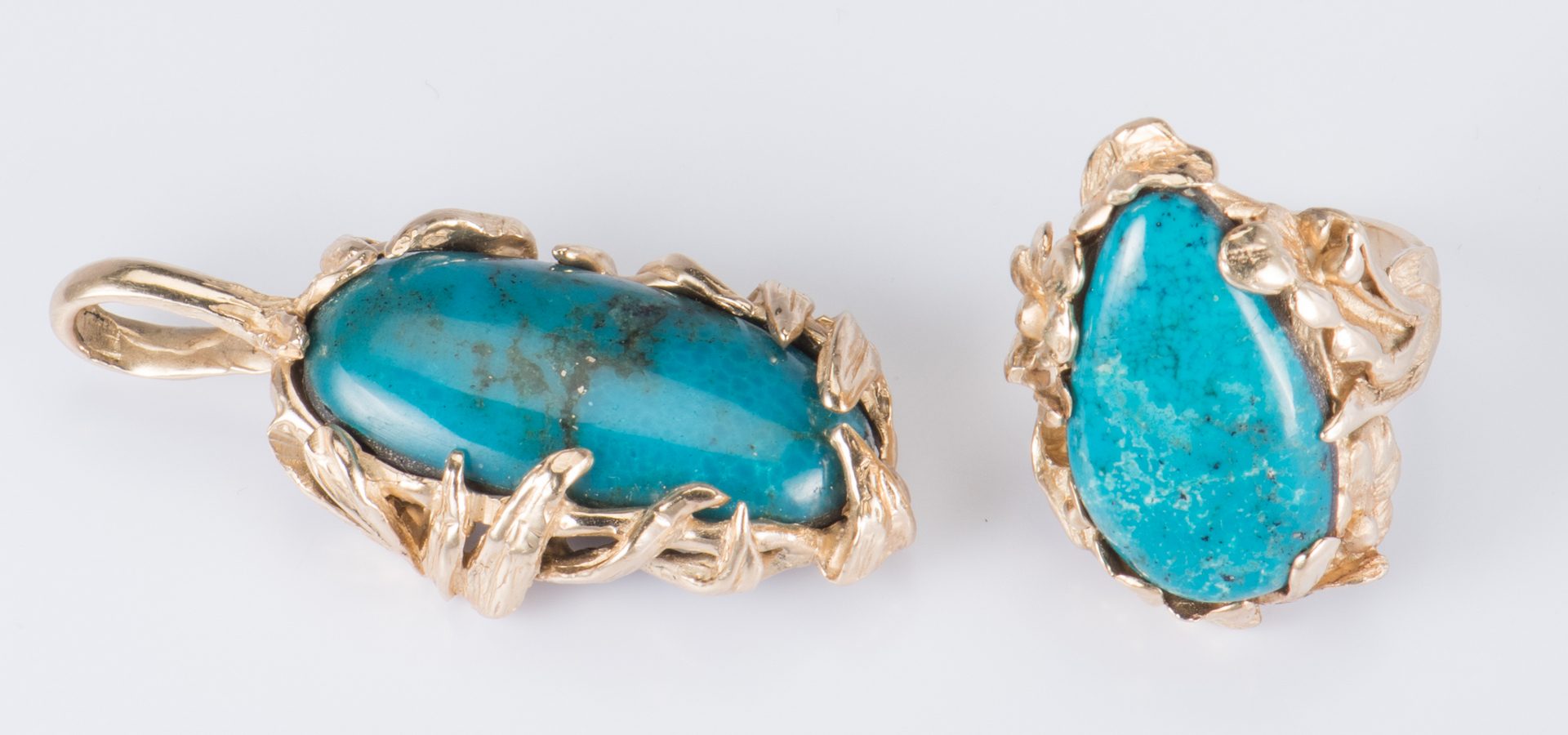 Lot 892: 14K Turquoise Ring and Pendant