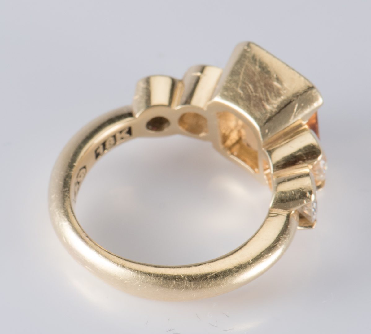 Lot 894: 18K Citrine Diamond Fashion Ring