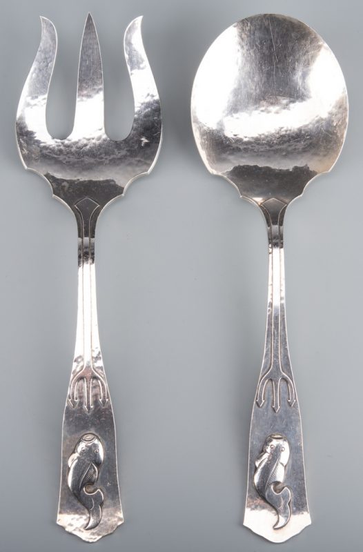 Lot 916: Aesthetic Whiting Sterling Serving Fork and Spoon