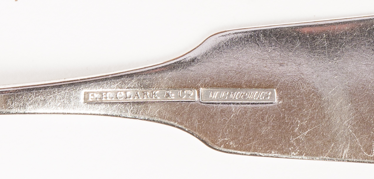 Lot 265: 10 pcs Memphis Coin Silver Flatware