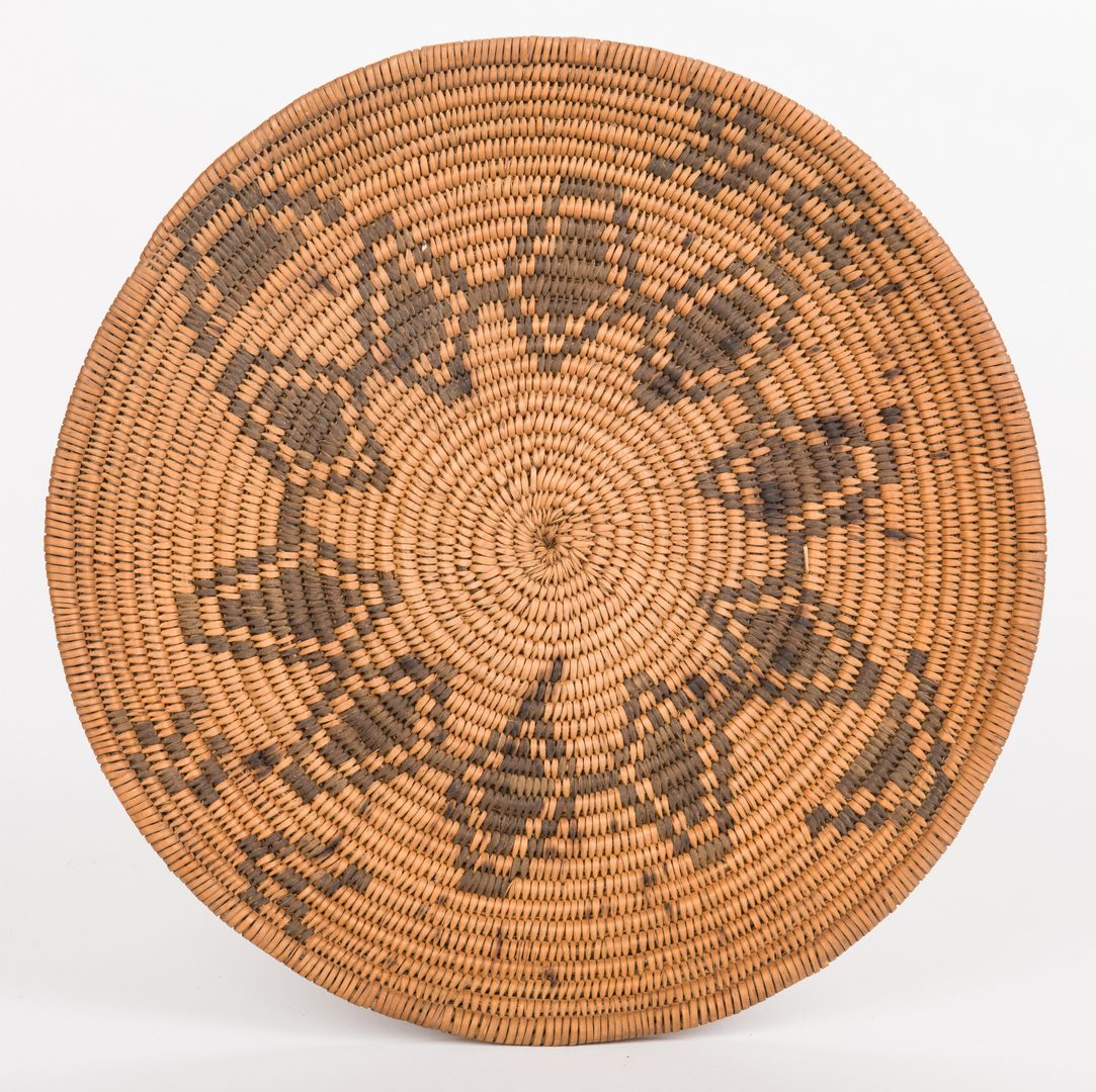 Lot 387: 3 Native American Baskets, inc. Havasupai