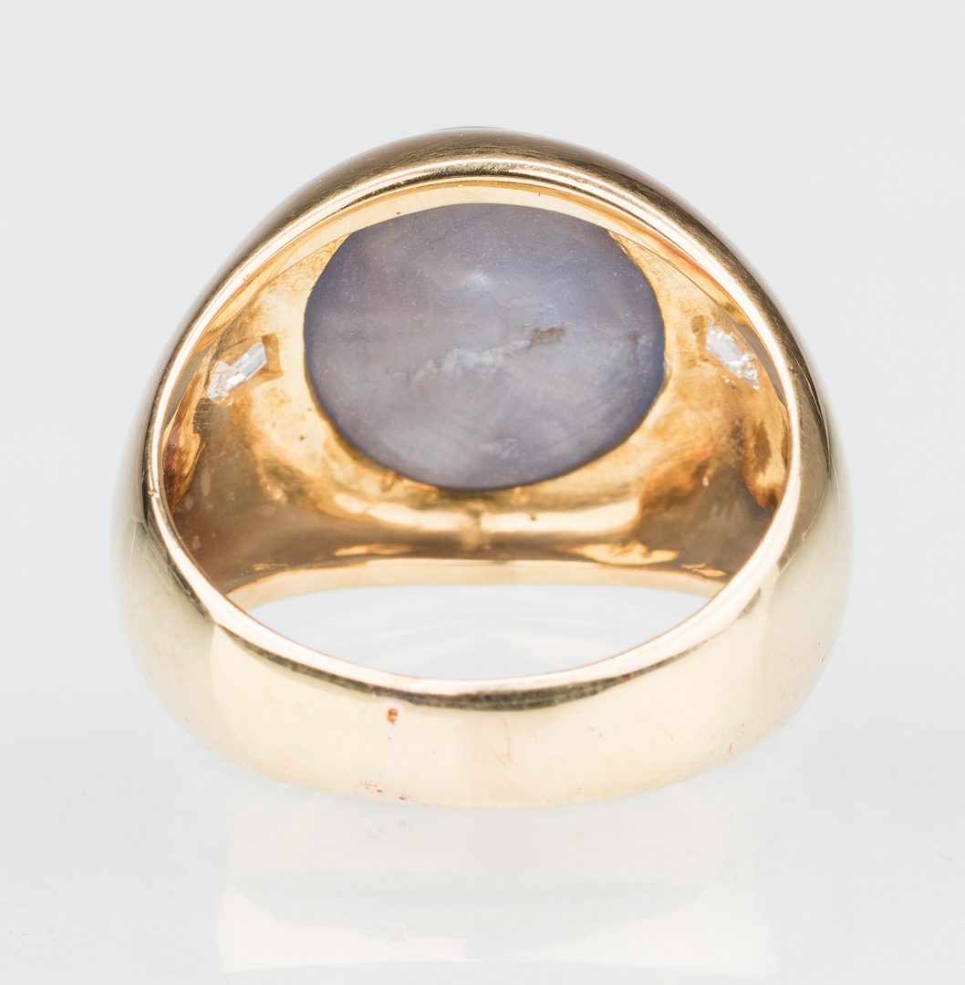 Lot 532: Art Deco 18K Gents Star Sapphire Ring