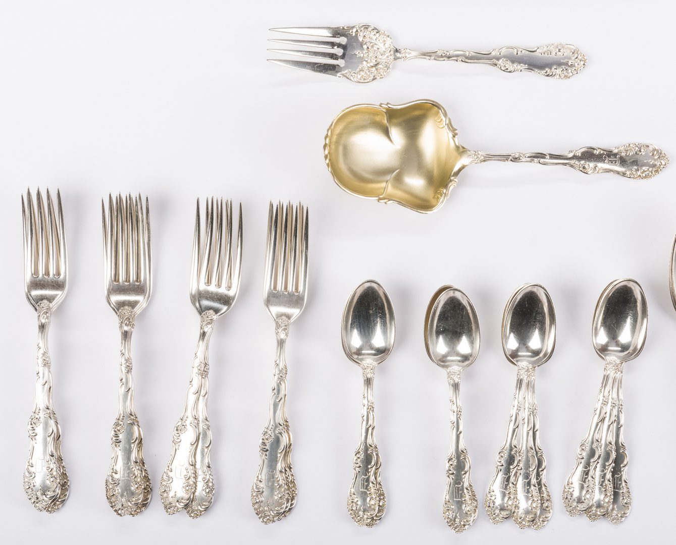 Lot 541: Towle Old English Sterling Flatware, 38 pcs