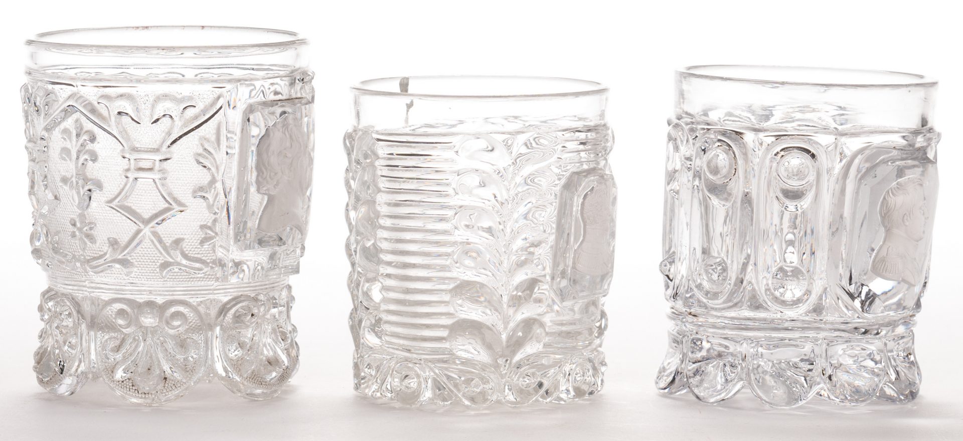 Lot 634: 3 French Sulfide Glass Tumblers