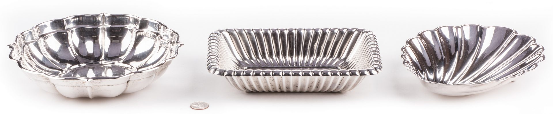 Lot 695: 3 Sterling Silver Serving Items